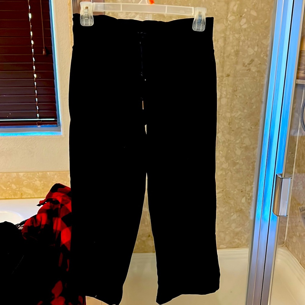 Wide leg capris